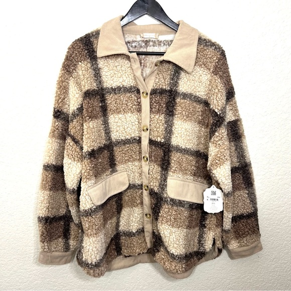 Altar’d State Teddy Fleece Shacket Brown Cream Plaid Size M New - Picture 2 of 13